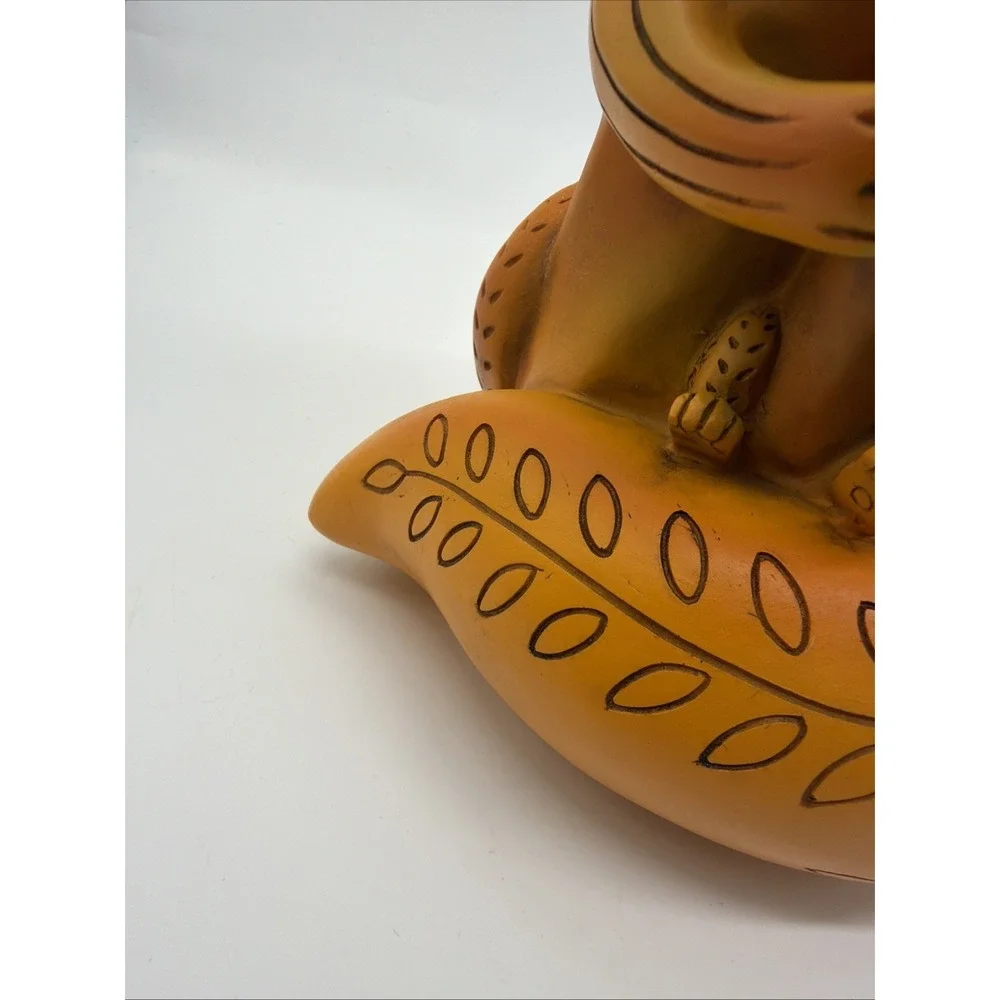 Handmade Wood Chipmunk Squirrel Figurine Hand‎ Painted